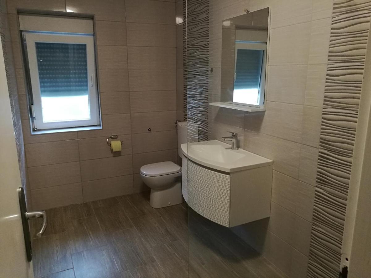 Apartman 2 Punta Pakostane Ngoại thất bức ảnh